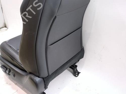 Left front seat LEXUS NX (_Z1_) 300h AWD (AYZ15, AYZ15_, AYZ15R) | BP30157499C15