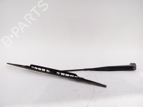 Front windshield wiper arm NISSAN TERRANO II (R20) 3.0 Di 4WD 288808F000