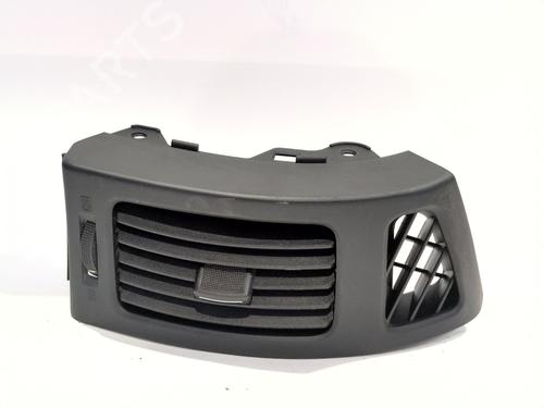 Used Air vent HYUNDAI i30 (FD) 1.6 CRDi (90 hp) 30505141