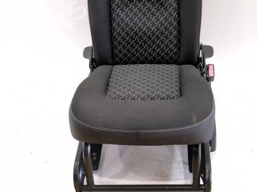 Right front seat RENAULT KANGOO Express (FW0/1_) 1.5 dCi 110 (FW06, FW12) | BP36259588C16 - Image 4