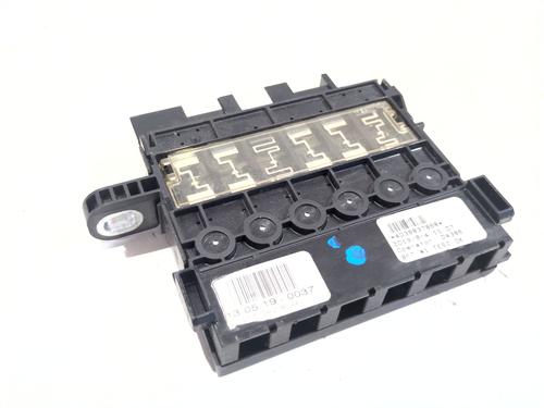 fuse-box-renault-megane-iv-hatchback-b9amn_-2015-38984987 main image