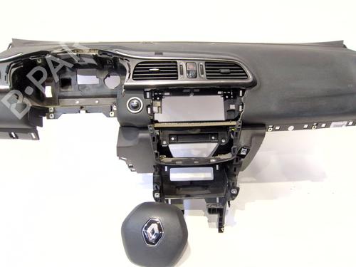 other-renault-kadjar-ha_-hl_-2015-32027878 main image