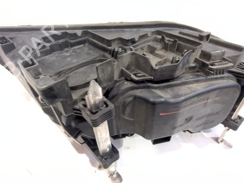 Left headlight VOLVO XC70 II (136) D5 AWD | BP28295879C28 