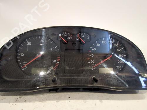 Used Instrument cluster Instrument cluster VW PASSAT B2 (32B) 1.6 D (54 hp) 40108619 40108619
