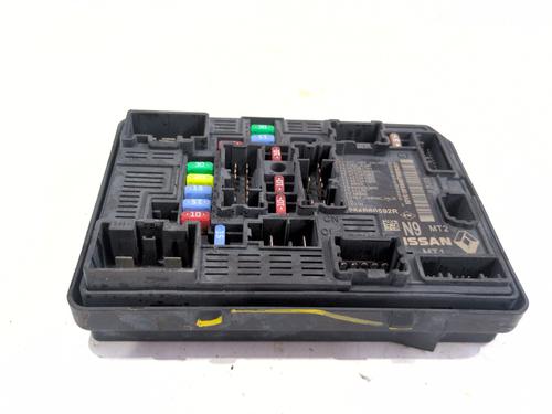 Used Fuse box Fuse box 36780522 36780522