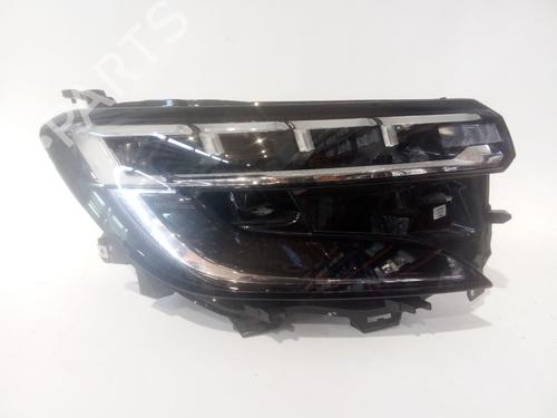 right-headlight-renault-rafale-coupe-dgm_-2023-38065420 main image