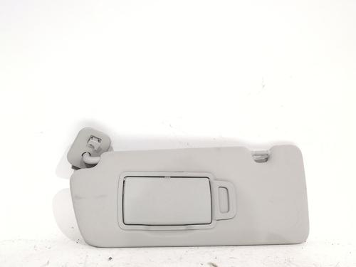 left-sun-visor-renault-megane-iv-hatchback-b9amn_-2015-38988404 main image