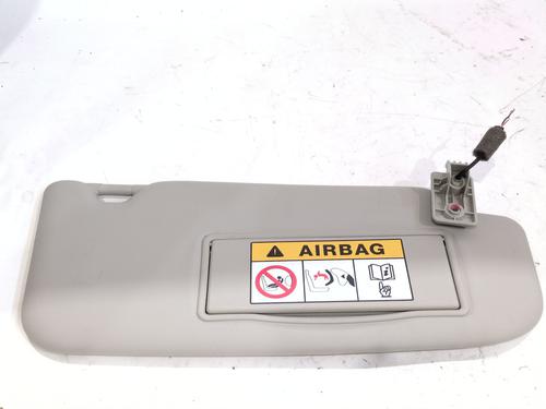 Used Right sun visor Right sun visor 38482071 38482071