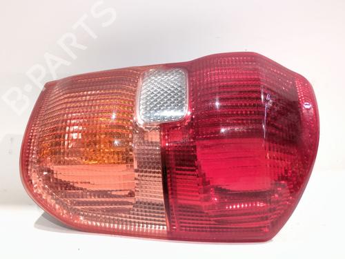 Right taillight TOYOTA RAV 4 II (_A2_) 1.8 (ZCA25_, ZCA26_, ZCA25W, ZCA26W) | BP28808609C35 