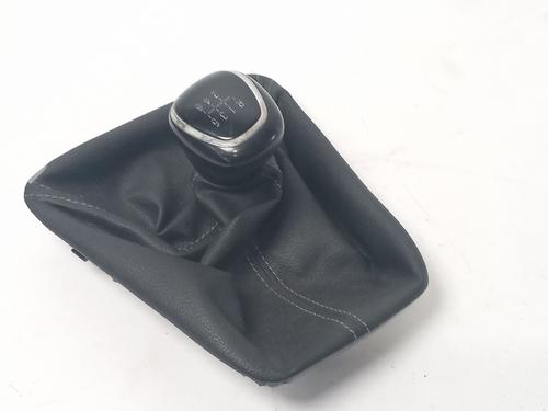 Used Shift knob OPEL GRANDLAND / GRANDLAND X (A18, P1UO) 1.5 Turbo D (75) (131 hp) 17913283