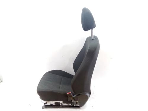 Used Right front seat HYUNDAI i20 III (BC3, BI3) 1.0 T-GDI (101 hp) 30157437