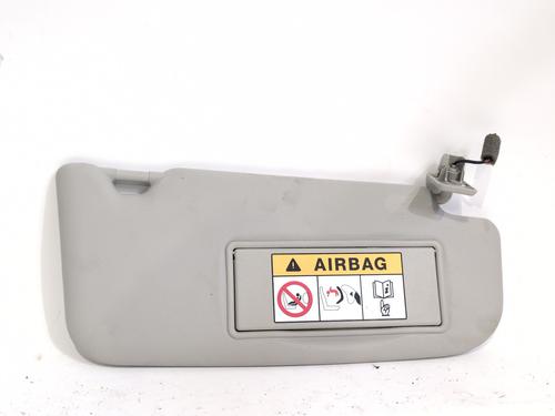 right-sun-visor-renault-kadjar-ha_-hl_-2015-35895539 main image