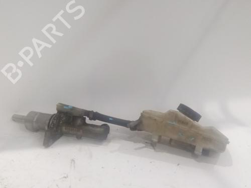 Used Brake master cylinder MERCEDES-BENZ VITO / MIXTO Van (W639) 109 CDI (639.601, 639.603, 639.605) (95 hp) 23461757