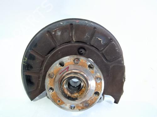 Used Left front steering knuckle VW GOLF VI (5K1) 2.0 TDI (140 hp) 27190003