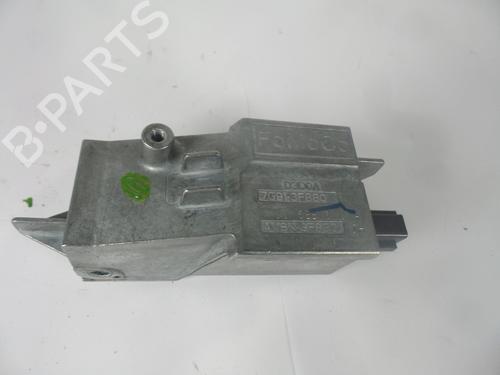 Used Electronic module FORD KUGA I 2.0 TDCi (136 hp) 31753904