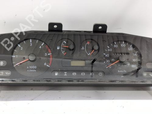 Used Instrument cluster NISSAN TERRANO II (R20) 2.7 TD 4WD (101 hp) 28420968