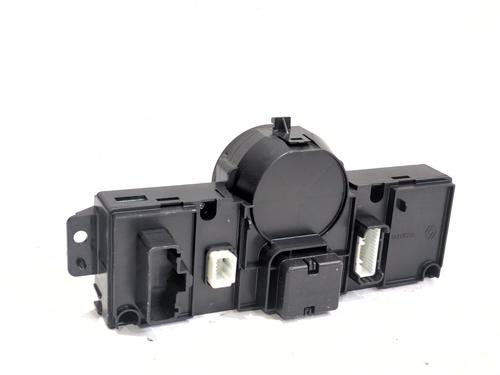 Climate control RENAULT KANGOO Express (FW0/1_) 1.5 dCi 110 (FW06, FW12) | BP33820222I5 - Image 3