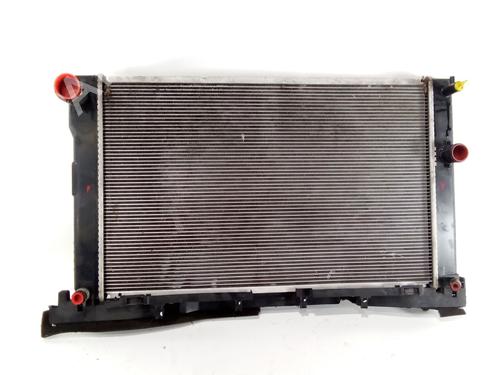 Radiateur TOYOTA AURIS Estate (_E18_) 1.8 Hybrid (ZWE186_) (136 hp) 17818748