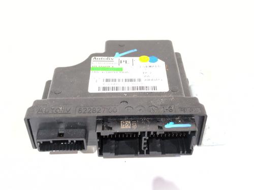 centralina-airbags-renault-megane-iv-hatchback-b9amn_-2015-32027873 main image