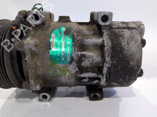 Used AC compressor AC compressor RENAULT LAGUNA I Grandtour (K56_) 2.2 dT (K569) (113 hp) 40108701 40108701