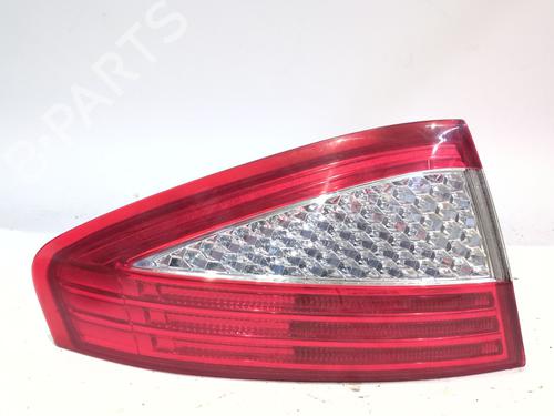 left-taillight-ford-mondeo-iv-saloon-ba7-2007-2008-2009-2010-2011-2012-2013-2014-2015-35895547 main image