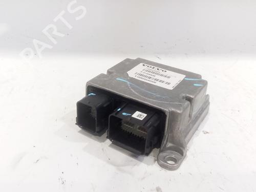 Used ECU airbags VOLVO V40 Hatchback (525) D2 (120 hp) 22308868