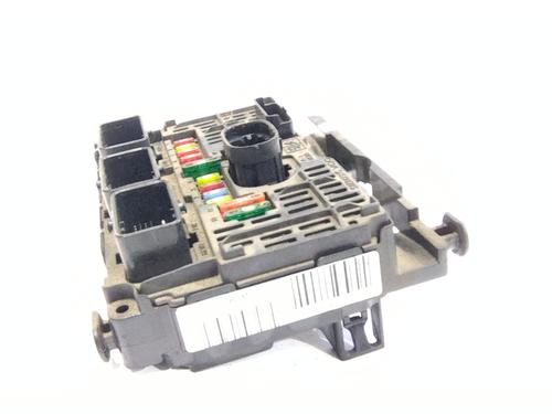 Used Fuse box PEUGEOT 407 (6D_) 2.0 HDi 135 (6DRHRH, 6DRHRE, 6DRHRG, 6DRHRJ) (136 hp) 28808606