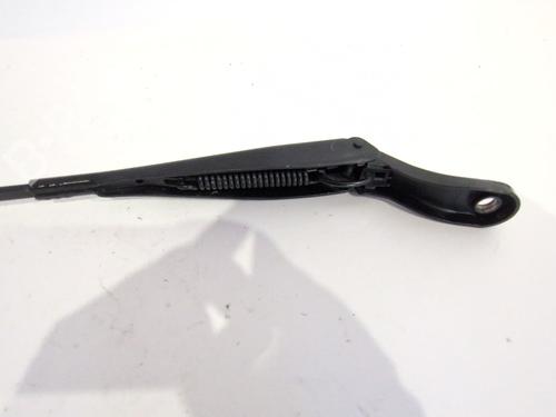 Front windshield wiper arm PEUGEOT 2008 I (CU_) 1.6 BlueHDi 100 | BP27696366C143 