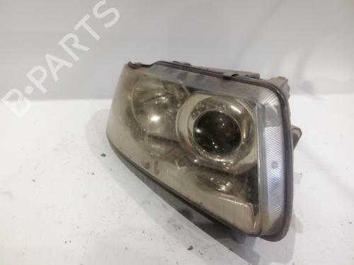 Used Right headlight AUDI A3 (8L1) [1996-2006]  23502009