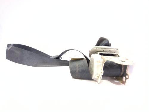 Rear left seatbelt TOYOTA COROLLA Verso (ZER_, ZZE12_, R1_) 2.2 D-4D (AUR10_, AUR10R) | BP28140551I29 