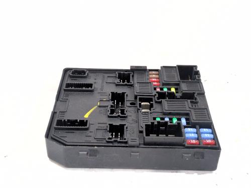 Used Fuse box Fuse box RENAULT TALISMAN Grandtour (KP_) [2016-2022] 32701065 32701065
