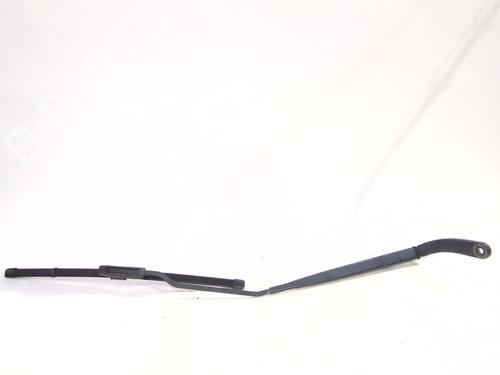 front-windshield-wiper-arm-renault-megane-iv-saloon-2016-32666788 main image