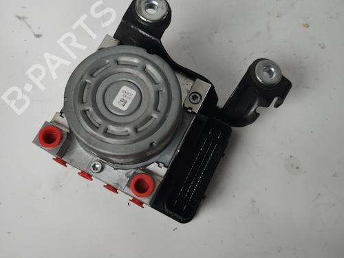Used ABS pump FORD MONDEO V Hatchback (CE) [2014-2025]  17817152