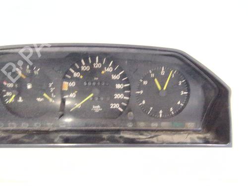 Instrument cluster MERCEDES-BENZ 124 Saloon (W124) 300 D (124.130) | BP29370412C47 