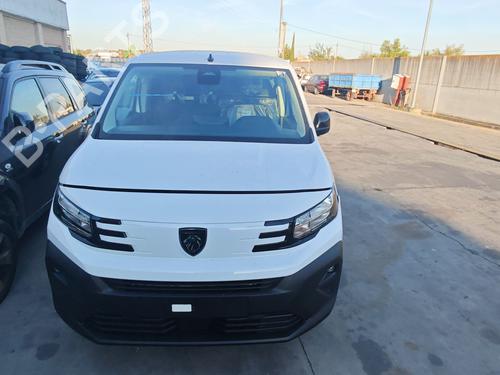 Full front PEUGEOT PARTNER Box Body/MPV (K9) 1.2 PureTech 110 | BP39713233S1 - Image 12
