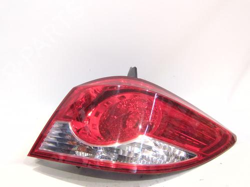 Feu arrière droit Feu arrière droit CHEVROLET CRUZE Hatchback (J305) 1.6 (124 hp) 36115944 36115944