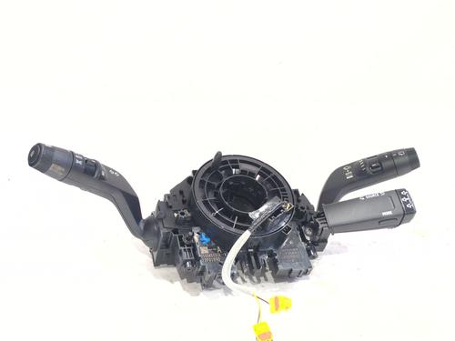 Used Switch Switch RENAULT CLIO V (B7_) [2019-2026] 39956626 39956626