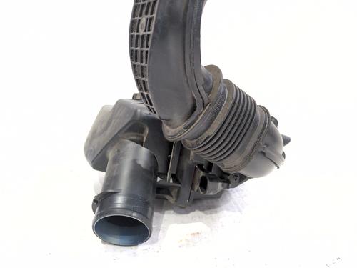 Air filter box MITSUBISHI COLT VII Hatchback (VB_) | BP36799122M87 - Image 4