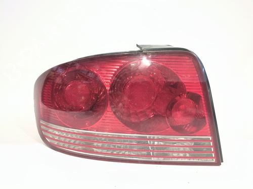 Used Left taillight HYUNDAI SONATA IV (EF) [1998-2005]  29734302