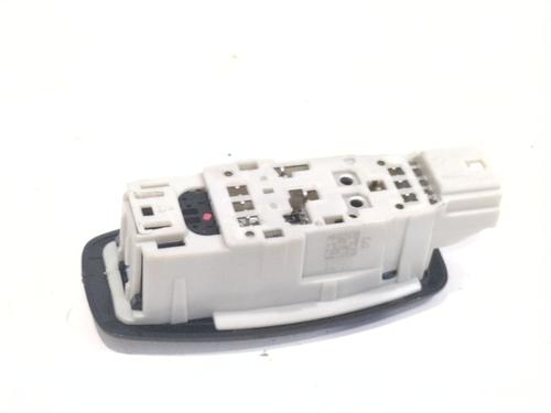 Interior roof light MITSUBISHI COLT VII Hatchback (VB_) | BP33735605I8 - Image 3