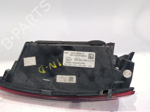 Right tailgate light SKODA OCTAVIA IV (NX3, NN3, PV3) 2.0 TDi | BP26411382C80  - Image 5