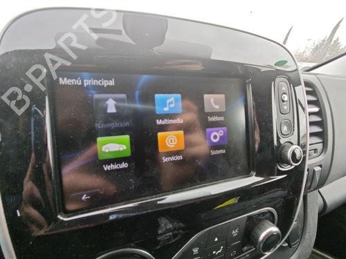 display-renault-trafic-iii-van-fg_-2014-31882636 main image