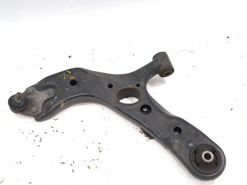 Used Left front suspension arm LEXUS NX (_Z1_) 300h AWD (AYZ15, AYZ15_, AYZ15R) (197 hp) 25292789