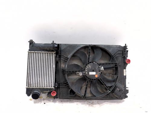 Used Radiator set Radiator set 38286120 38286120