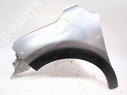Used Left front fenders CITROËN C3 III (SX) 1.2 PureTech 82 (83 hp) 25036863