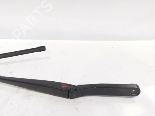 Front windshield wiper arm SEAT ATECA (KH7, KHP) 1.0 TSI | BP18262368C143 