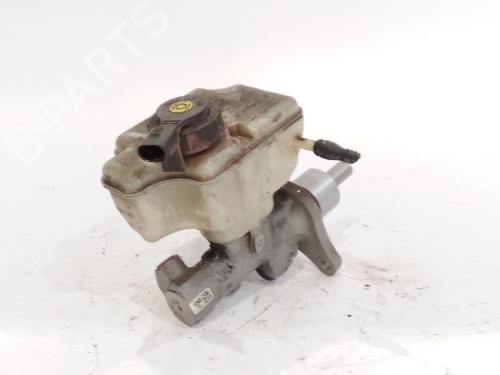 Brake master cylinder VW GOLF VI (5K1) 1.6 TDI | BP17822076M77 