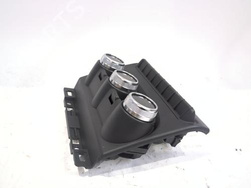 Commande Chauffage RENAULT CLIO V (B7_)  | BP24338207I5 