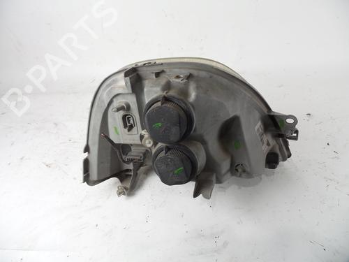 Faro izquierdo RENAULT MASTER II Van (FD) 2.5 dCi 100 (FD0U, FD0V, FD3U, FD3V, FD8U, FD8V) | BP24699928C28 