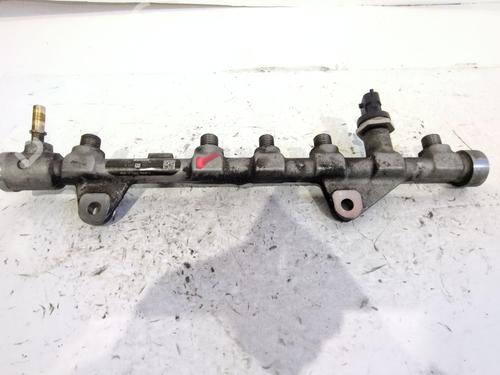 Used Injection rail RENAULT MEGANE II (BM0/1_, CM0/1_) 1.9 dCi (BM0G, CM0G) (120 hp) 26215591